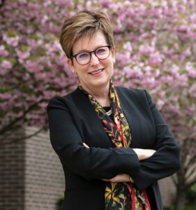 Dr. Danielle Wozniak
